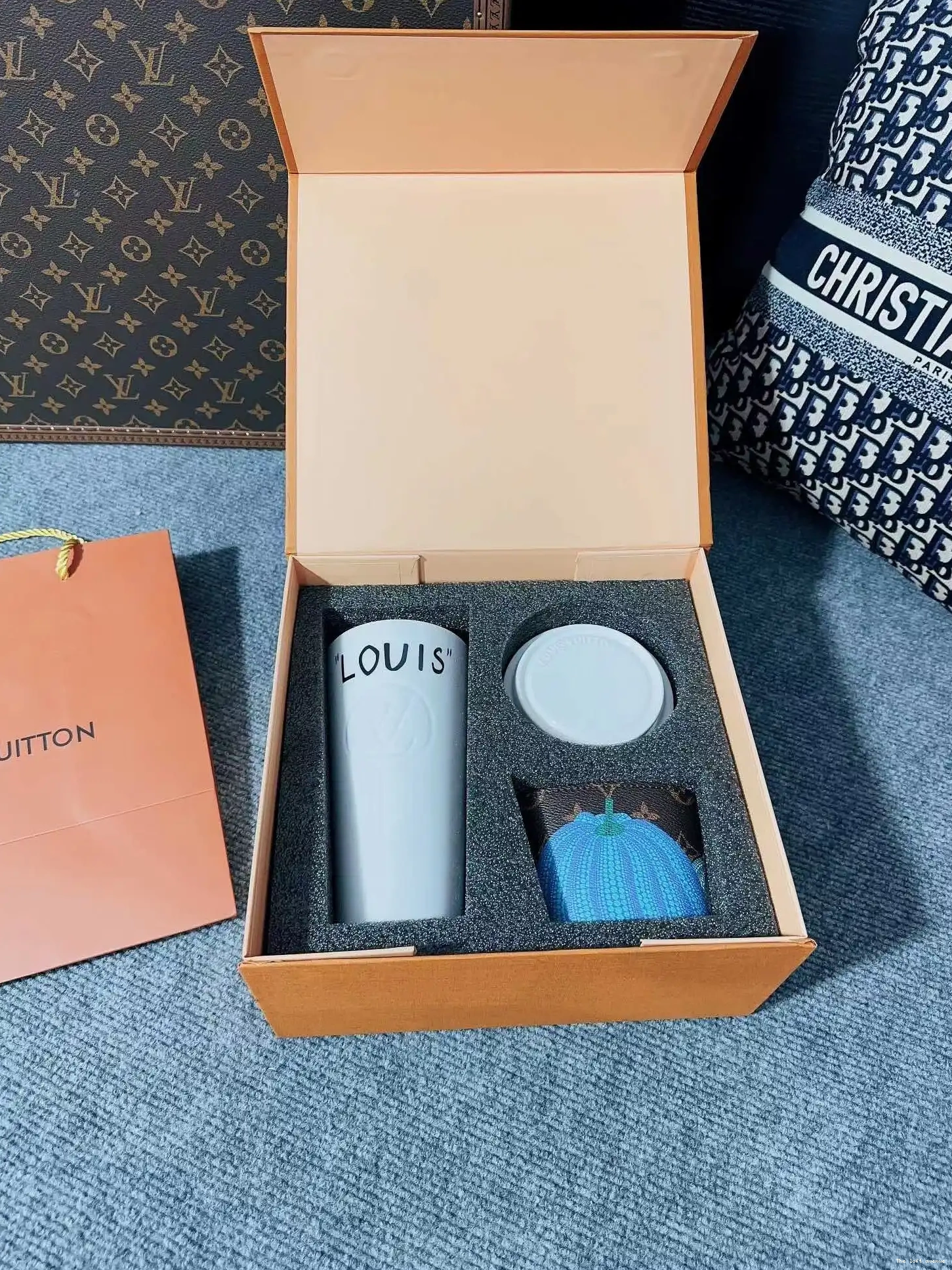 LOUIS EDITION) CUSTOM (EXCLUSIVE COFFEE CUP 0630